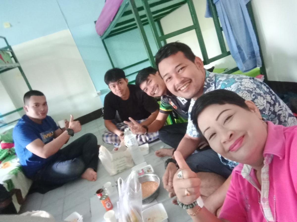 Jay Guesthouse And Restaurant (Adults Only) Chiang Mai Esterno foto